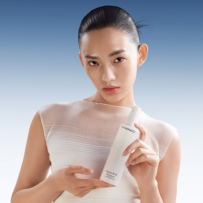 HYPER REAL CLEANSING OIL